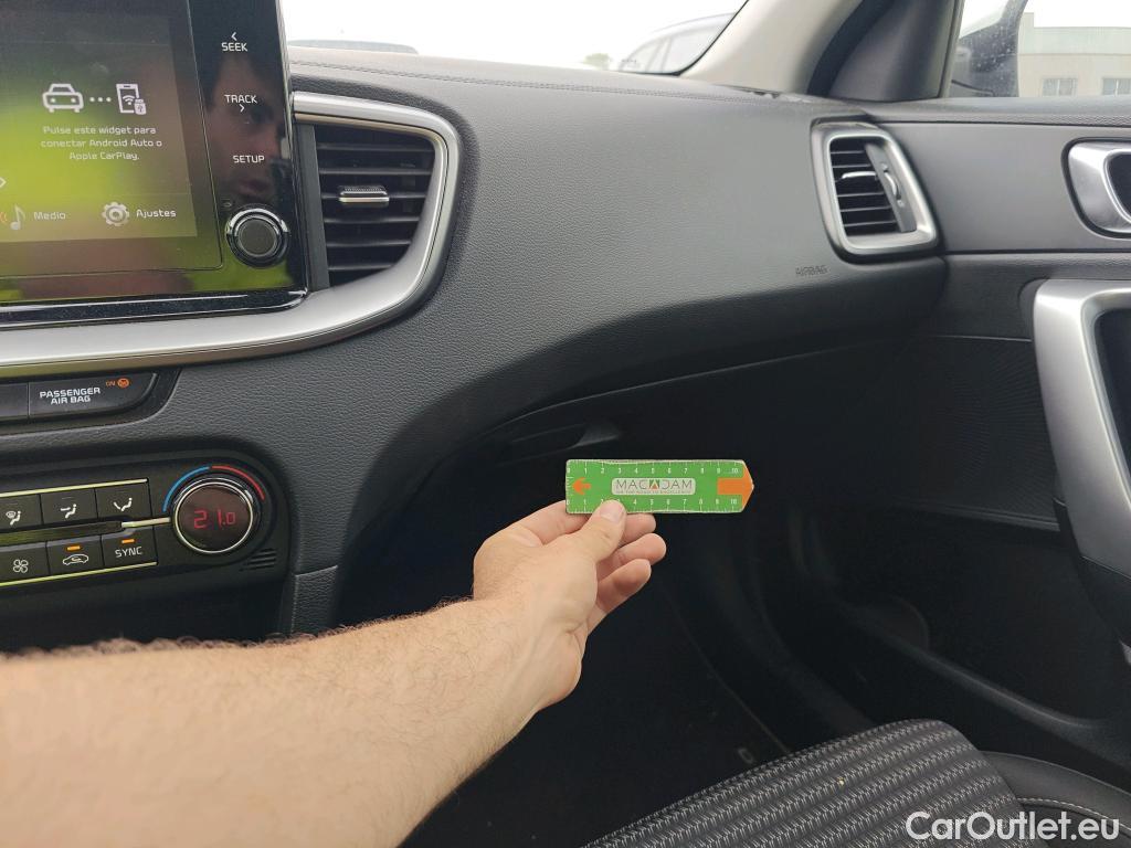  KIA  XCeed KIA  / 2022 / 5P / todoterreno 1.0 T-GDi Drive 88kW (120CV) #14