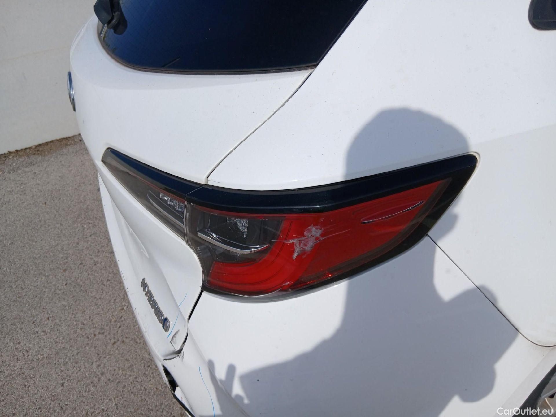  Toyota  Corolla TOYOTA  / 2019 / 5P / familiar 1.8 125H BUSINESS PLUS E-CVT TOU SPORT #22