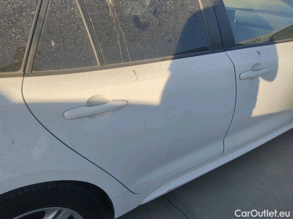  Toyota  Corolla TOYOTA  / 2019 / 5P / familiar 1.8 125H BUSINESS PLUS E-CVT TOU SPORT #18