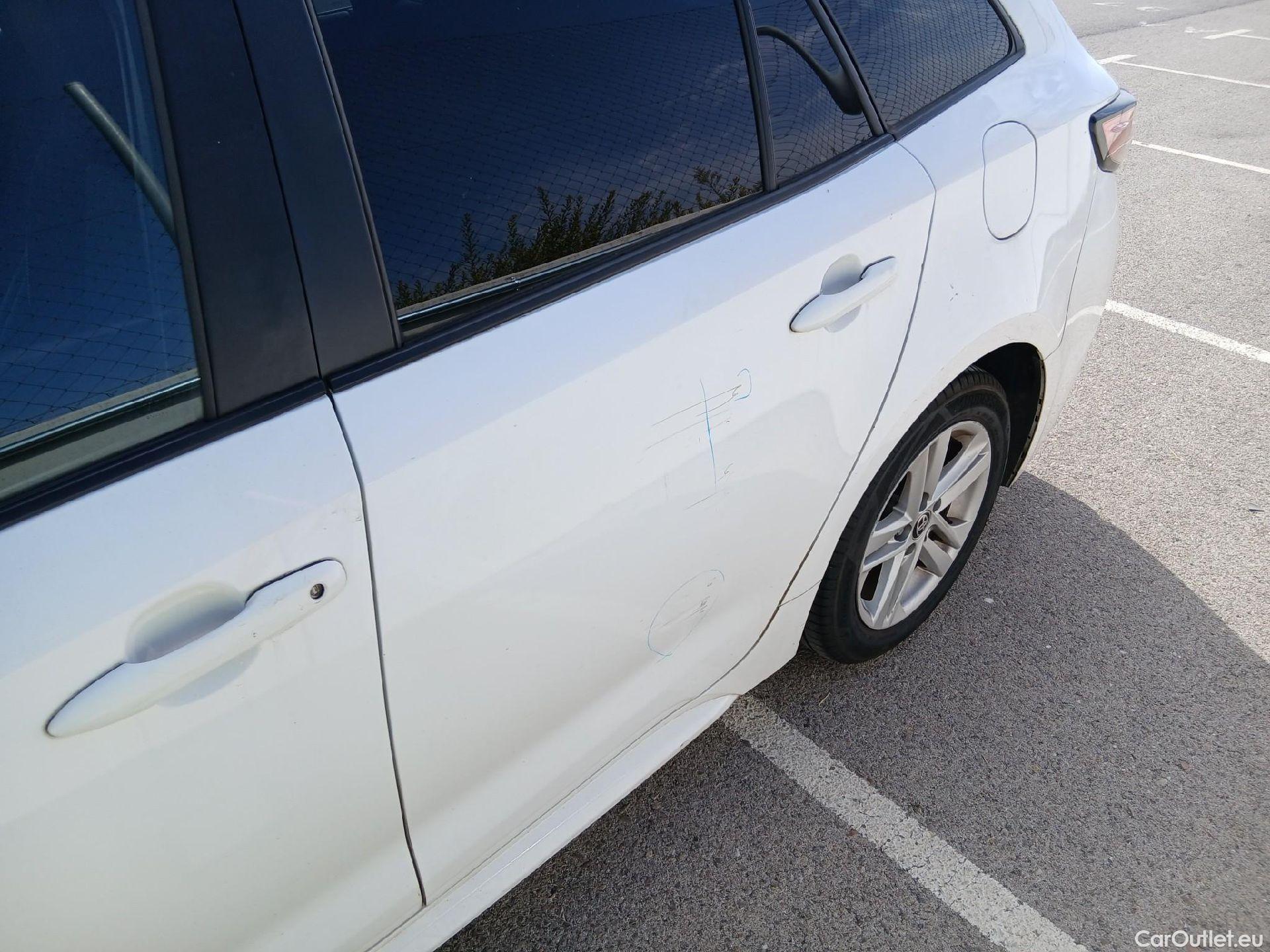  Toyota  Corolla TOYOTA  / 2019 / 5P / familiar 1.8 125H BUSINESS PLUS E-CVT TOU SPORT #16