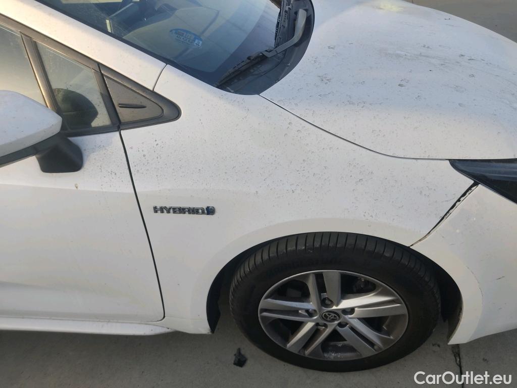  Toyota  Corolla TOYOTA  / 2019 / 5P / familiar 1.8 125H BUSINESS PLUS E-CVT TOU SPORT #51