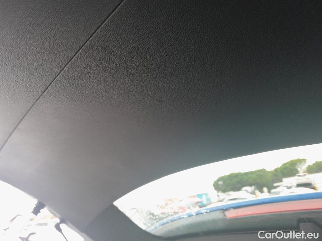 Renault  Captur RENAULT  / 2020 / 5P / todoterreno Intens TCe 90 #8