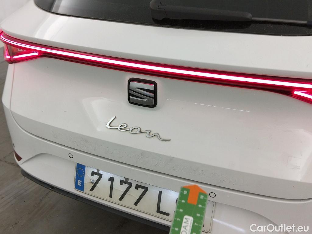  Seat  Leon SEAT Nuevo León / 2020 / 5P / familiar SP 2.0 TDI 85kW Style Go(SP) #8