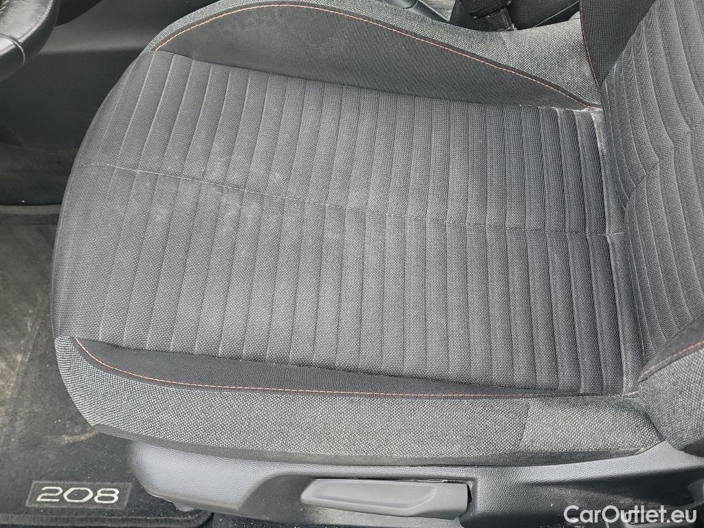 Peugeot  208 PEUGEOT  / 2019 / 5P / berlina con portón BlueHDi 73kW (100CV) Active Pack (AC) #10