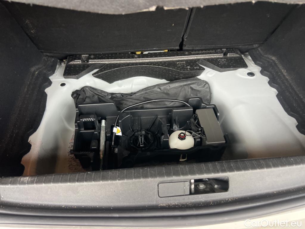  Opel  Corsa OPEL  / 2019 / 5P / berlina con portón 1.5D DT 74kW (100CV) Edition #1