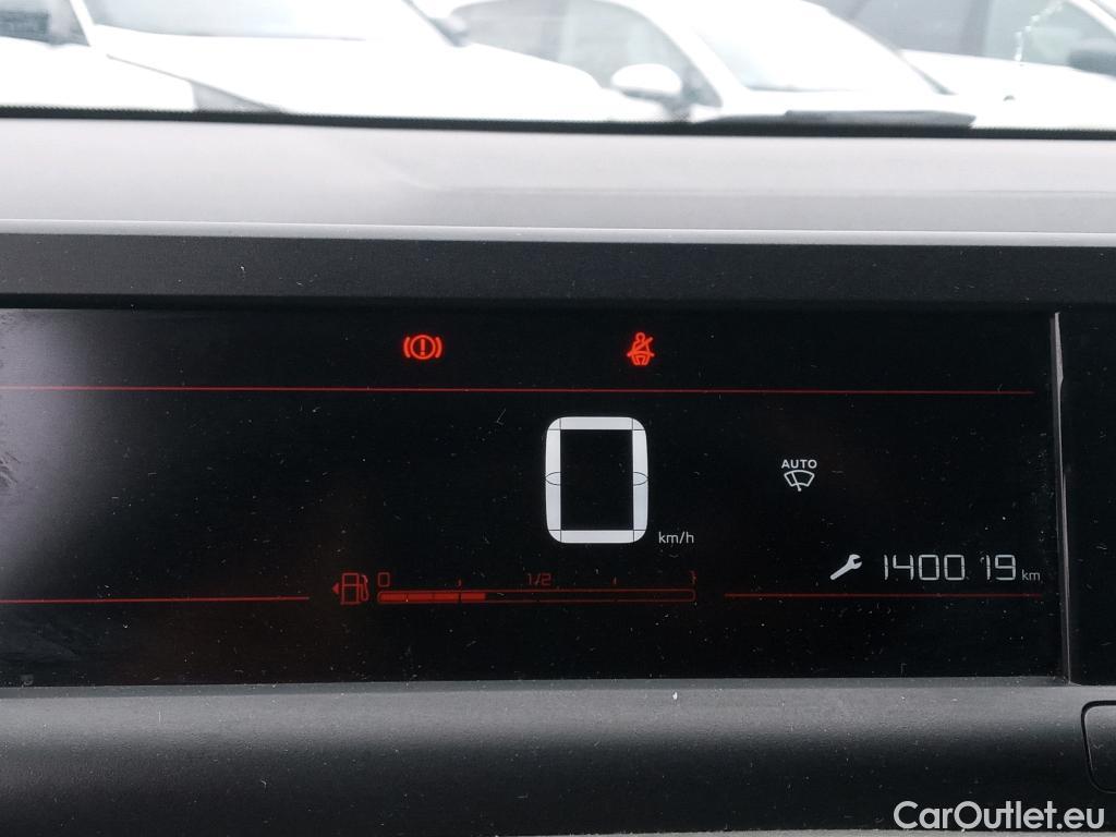  Citroen  C4 Cactus CITROEN  / 2018 / 5P / berlina con portón BlueHDi 74KW (100CV) S&S Feel #10