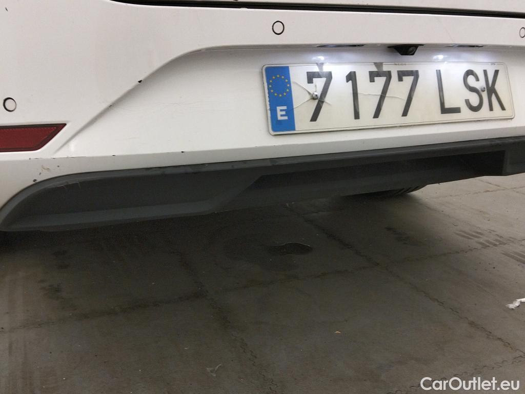  Seat  Leon SEAT Nuevo León / 2020 / 5P / familiar SP 2.0 TDI 85kW Style Go(SP) #24