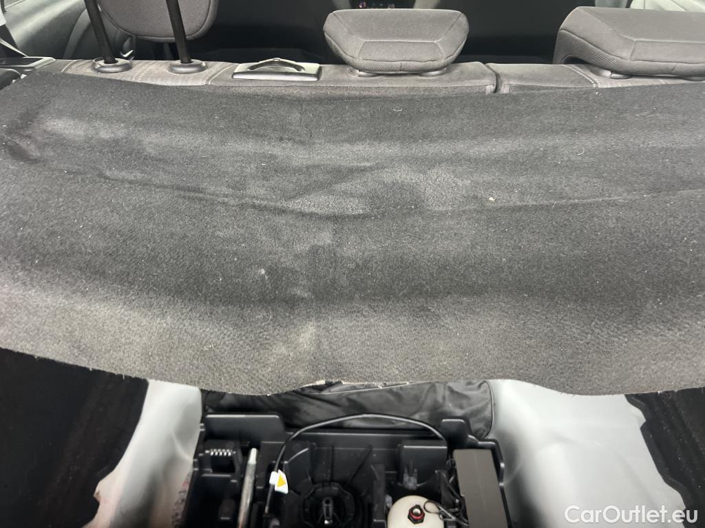  Opel  Corsa OPEL  / 2019 / 5P / berlina con portón 1.5D DT 74kW (100CV) Edition #15