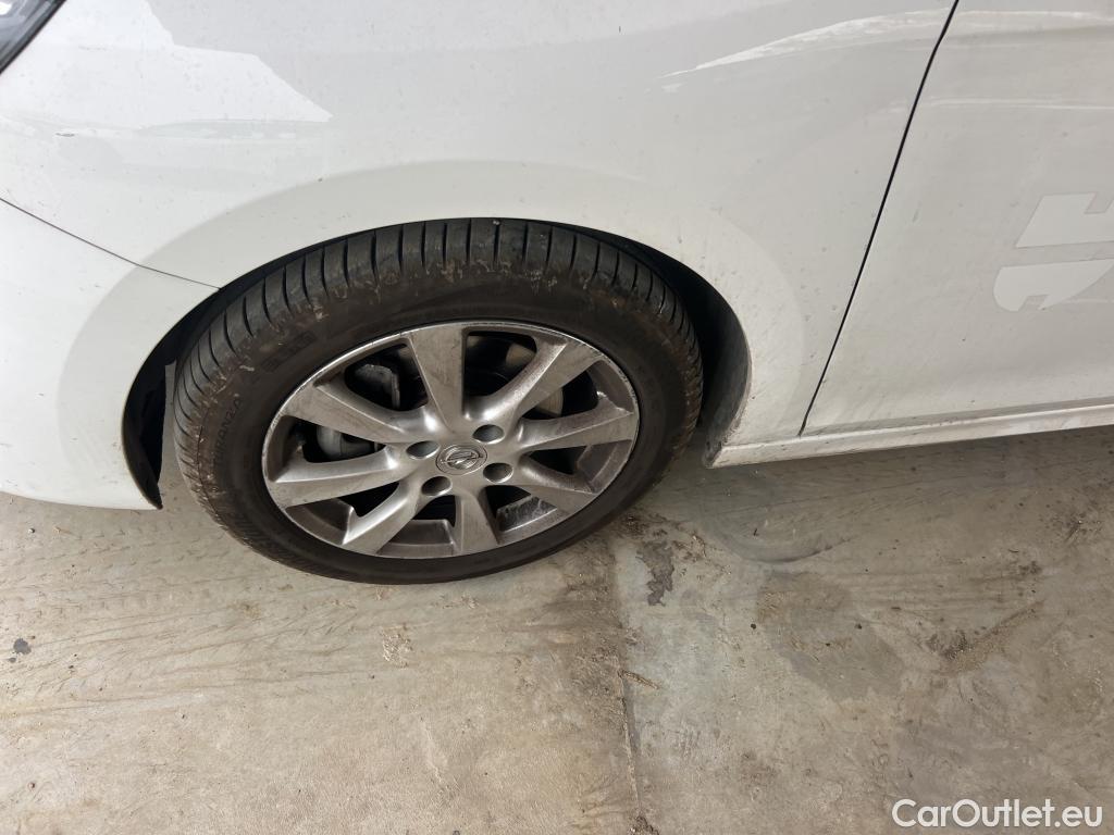  Opel  Corsa OPEL  / 2019 / 5P / berlina con portón 1.5D DT 74kW (100CV) Edition #6