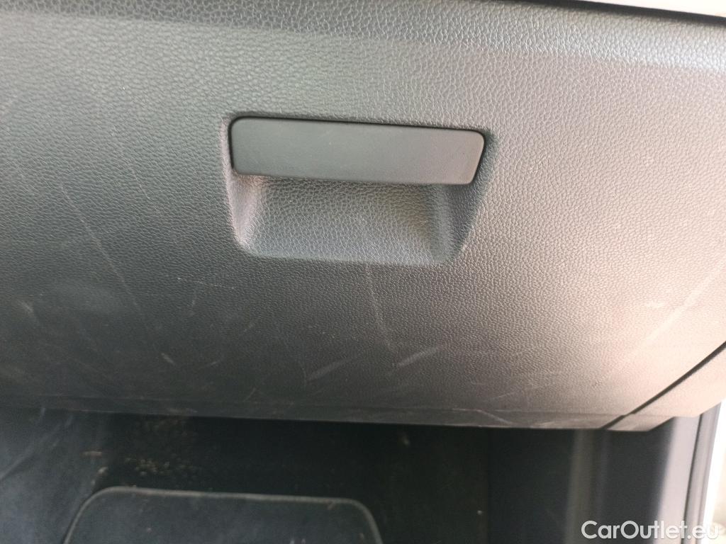  Seat  Arona SEAT  / 2017 / 5P / todoterreno 1.0 TSI 81kW (110CV) Style Plus (AC) #10