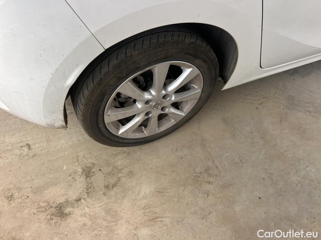  Opel  Corsa OPEL  / 2019 / 5P / berlina con portón 1.5D DT 74kW (100CV) Edition #8