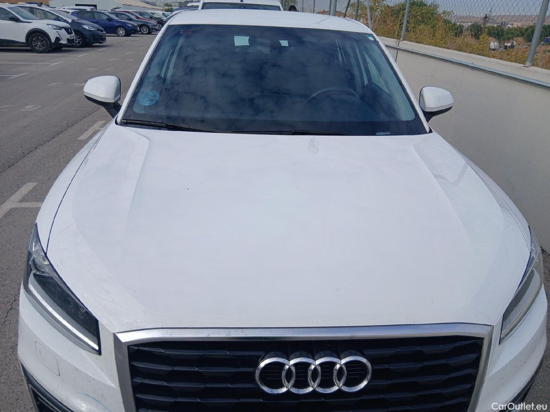  Audi  Q2 AUDI  / 2016 / 5P / todoterreno Design 35 TFSI 110kW (150CV) S tronic #15