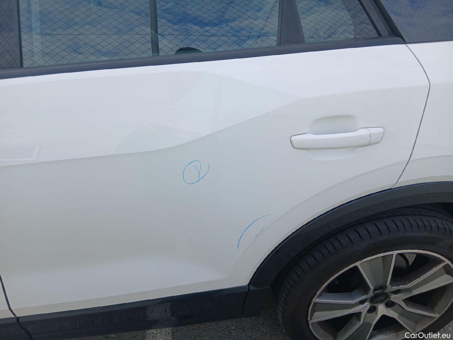  Audi  Q2 AUDI  / 2016 / 5P / todoterreno Design 35 TFSI 110kW (150CV) S tronic #20