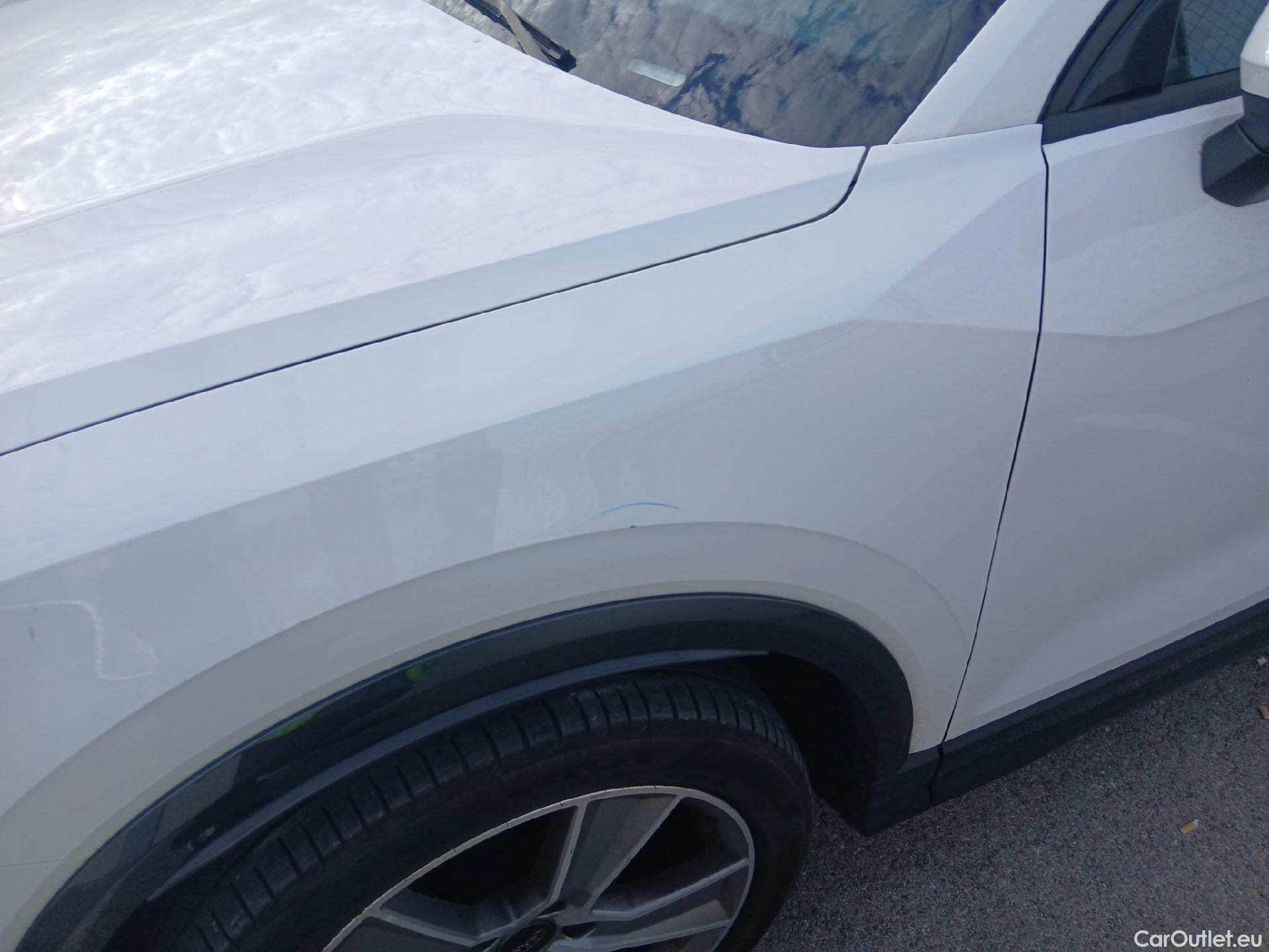  Audi  Q2 AUDI  / 2016 / 5P / todoterreno Design 35 TFSI 110kW (150CV) S tronic #18