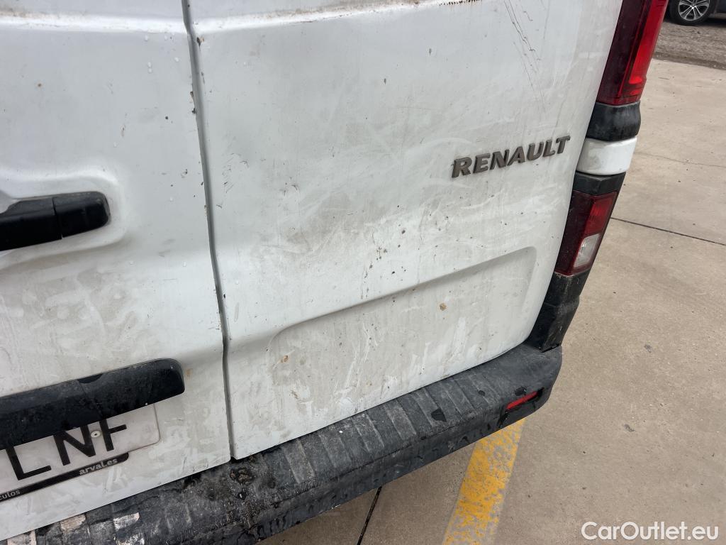  Renault  Trafic RENAULT  / 2019 / 4P / furgón Furgón 27 L1H1 Energy BluedCi 88 kW (AC) #12