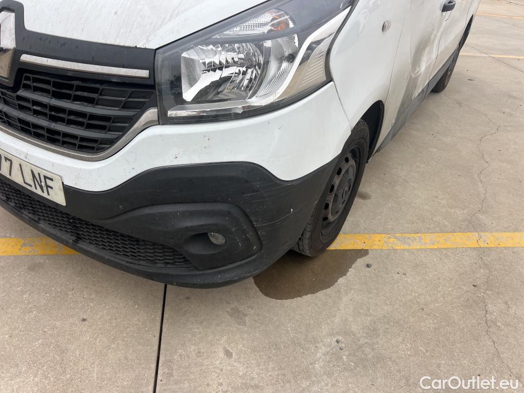  Renault  Trafic RENAULT  / 2019 / 4P / furgón Furgón 27 L1H1 Energy BluedCi 88 kW (AC) #42