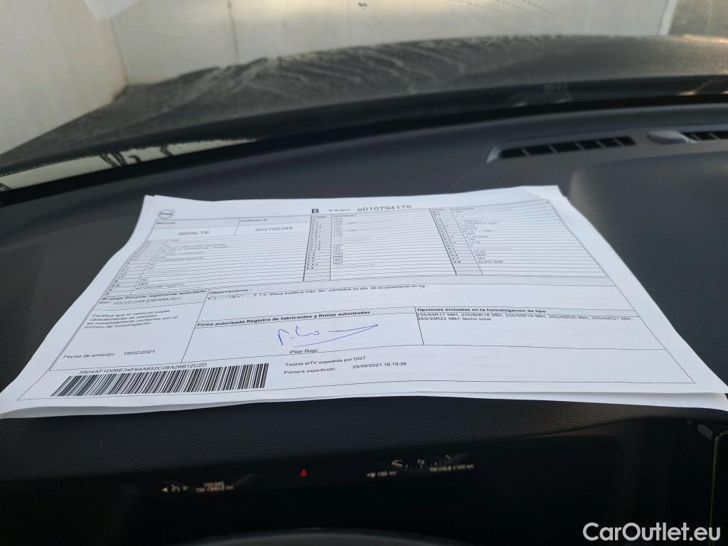  Volvo  XC60 VOLVO  / 2017 / 5P / todoterreno 2.0 B4 D R-Design Auto #23