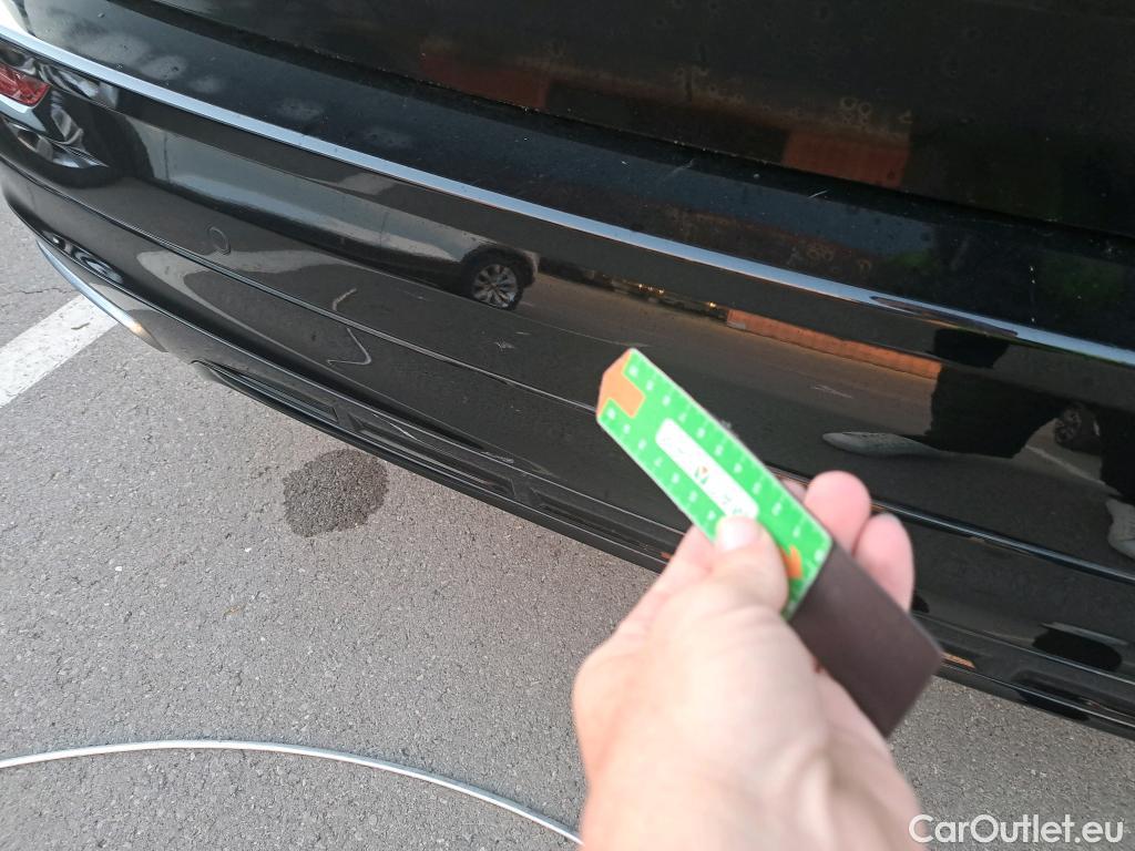  Volvo  XC60 VOLVO  / 2017 / 5P / todoterreno 2.0 B4 D R-Design Auto #28