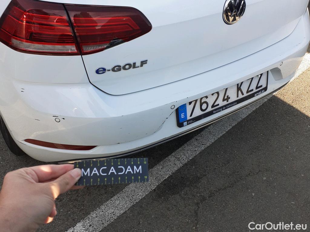  Volkswagen  Golf  VOLKSWAGEN / 2016 / 5P / berlina con portón e-ePower 110 kW (136CV) #27