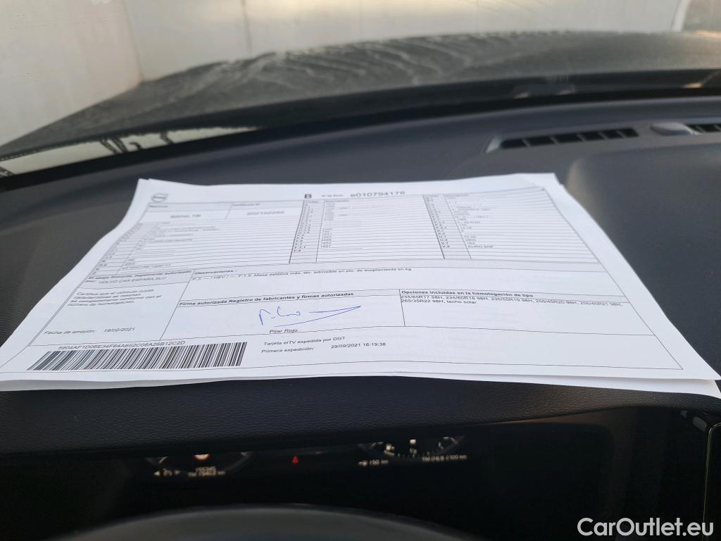  Volvo  XC60 VOLVO  / 2017 / 5P / todoterreno 2.0 B4 D R-Design Auto #22