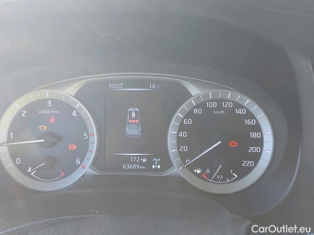  Nissan  Navara NISSAN  / 2015 / 4P / pickup DC 2.3dCi 120kW(160CV) Visia BDif PCCT #40