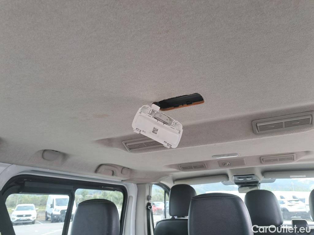  Nissan  NV300 NISSAN  / 2021 / 4P / monovolumen Combi 9 2.0dCi 81kW L1H1 1T Comfort #35