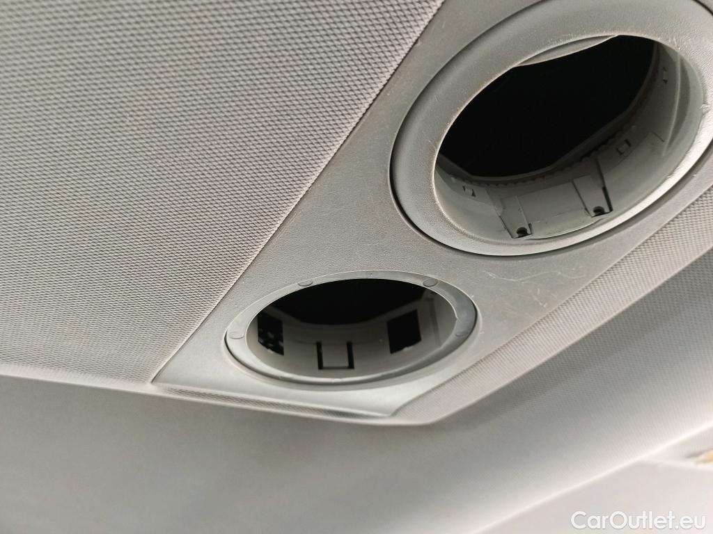  Opel  Vivaro OPEL  / 2019 / 4P / combi 1.5 Diésel 88kW (120CV) M Std Express #28