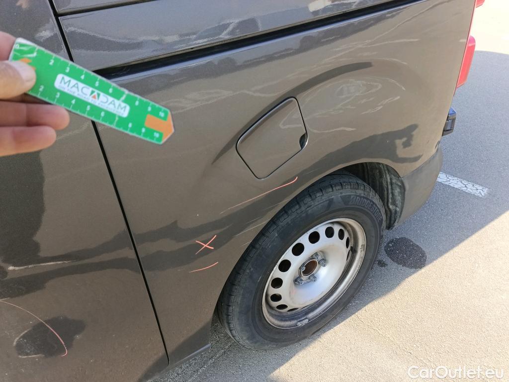  Opel  Vivaro OPEL  / 2019 / 4P / combi 1.5 Diésel 88kW (120CV) M Std Express #20