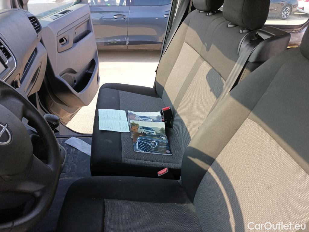  Opel  Vivaro OPEL  / 2019 / 4P / combi 1.5 Diésel 88kW (120CV) M Std Express #30