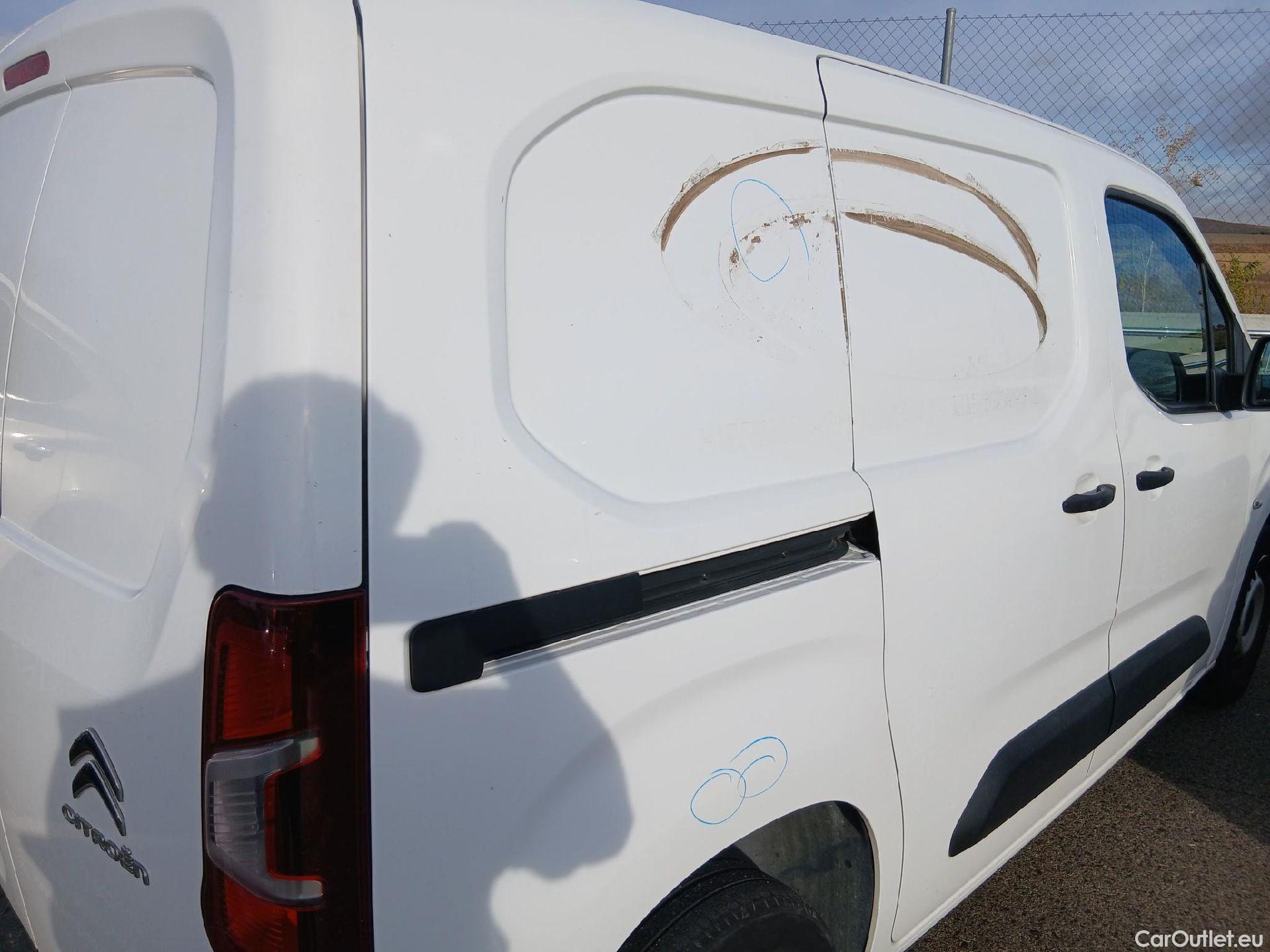  Citroen  Berlingo CITROEN  / 2018 / 3P / furgón derivado de turismo Talla M BlueHDi 55kW CONTROL #14