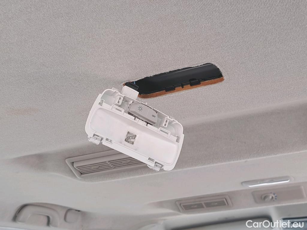 Nissan  NV300 NISSAN  / 2021 / 4P / monovolumen Combi 9 2.0dCi 81kW L1H1 1T Comfort #36
