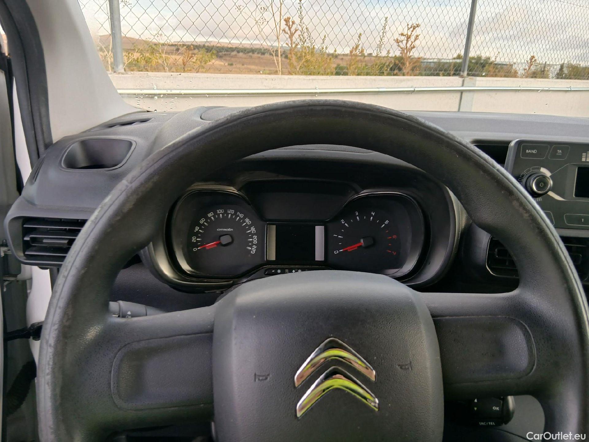  Citroen  Berlingo CITROEN  / 2018 / 3P / furgón derivado de turismo Talla M BlueHDi 55kW CONTROL #21