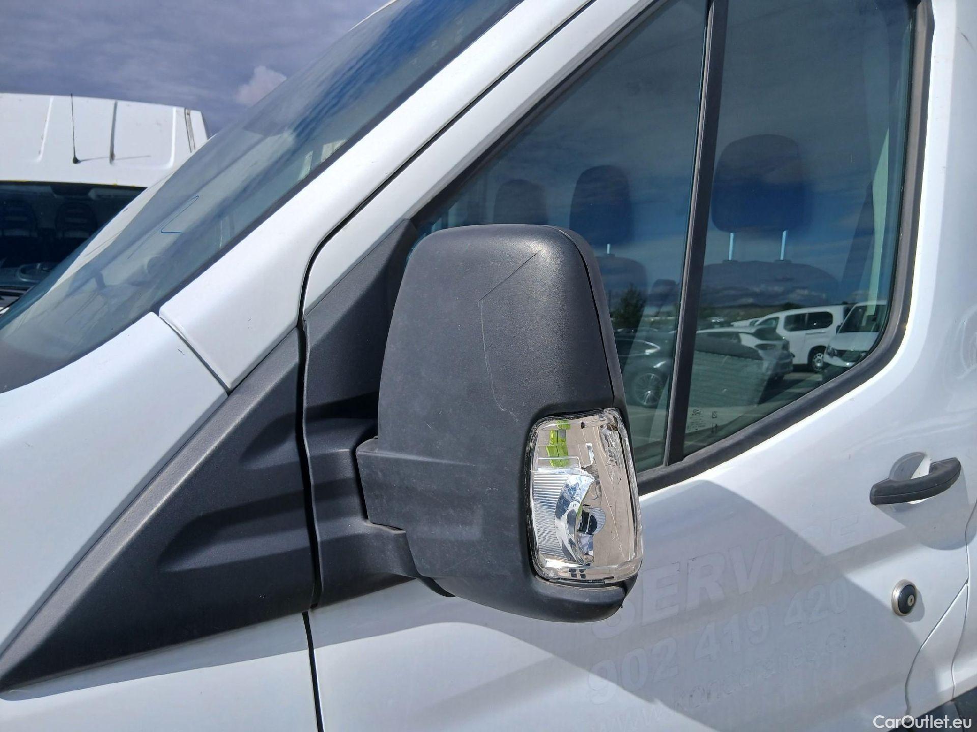  Ford  Transit FORD  / 2013 / 4P / furgón 350 96kW L3H2 Van Trend FWD #7