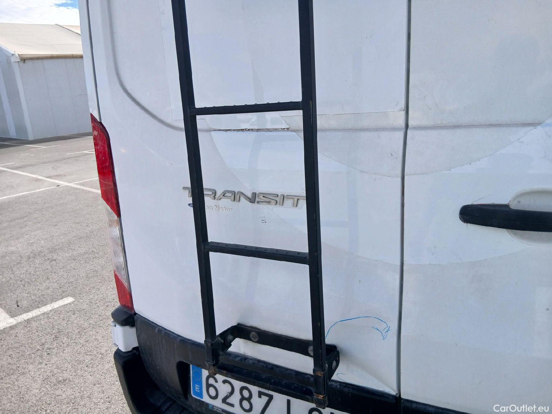  Ford  Transit FORD  / 2013 / 4P / furgón 350 96kW L3H2 Van Trend FWD #15