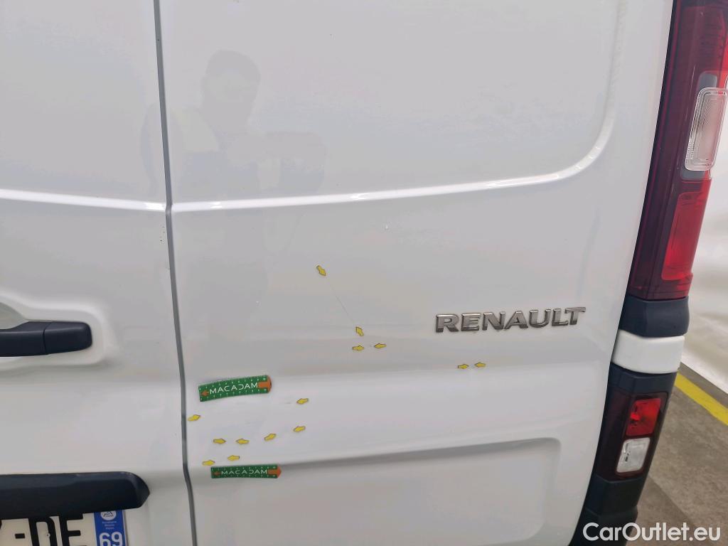  Renault  Trafic RENAULT  / 2014 / 4P / Fourgon tôlé FG GCF L2H1 1200 dCi 95 E6 #23