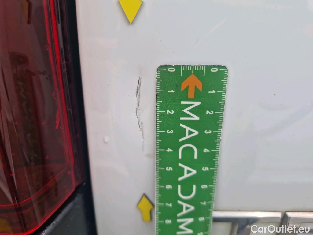  Renault  Trafic RENAULT  / 2014 / 4P / Fourgon tôlé FG GCF L2H1 1200 dCi 95 E6 #12