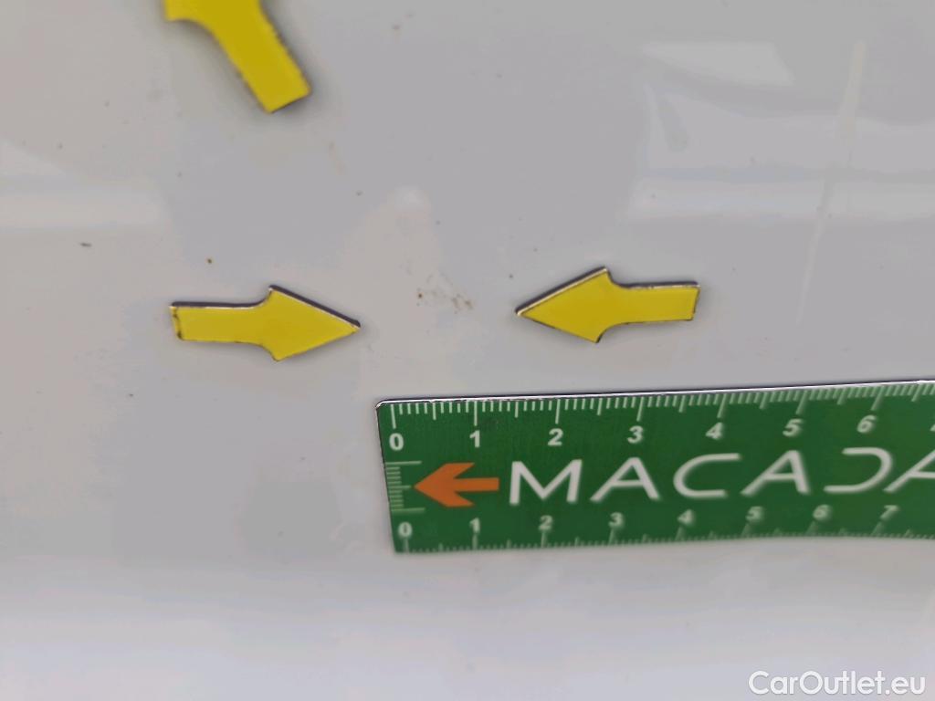  Renault  Trafic RENAULT  / 2014 / 4P / Fourgon tôlé FG GCF L2H1 1200 dCi 95 E6 #33