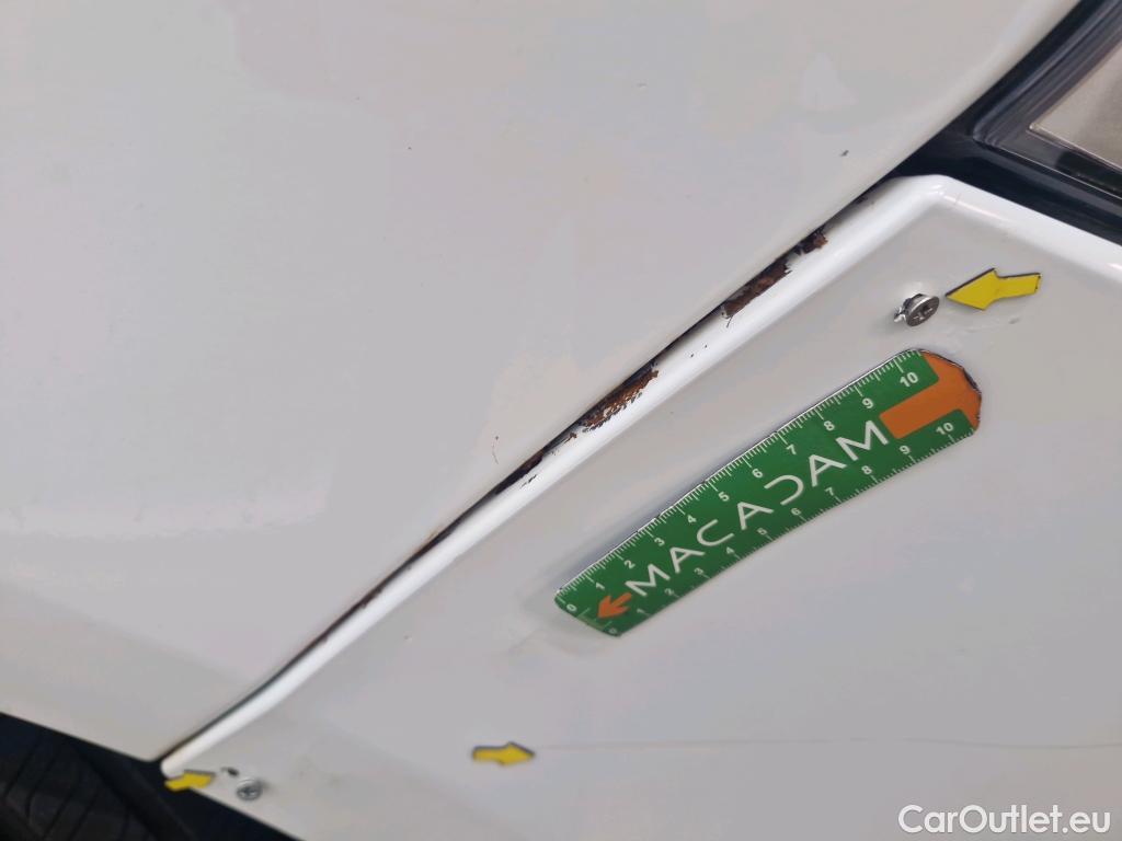  Renault  Trafic RENAULT  / 2014 / 4P / Fourgon tôlé FG GCF L2H1 1200 dCi 95 E6 #20