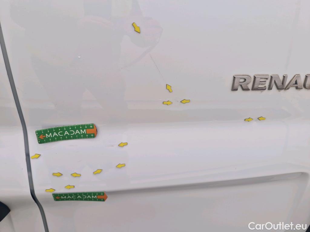  Renault  Trafic RENAULT  / 2014 / 4P / Fourgon tôlé FG GCF L2H1 1200 dCi 95 E6 #24