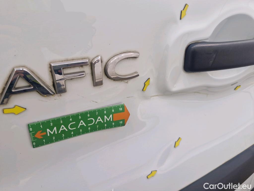  Renault  Trafic RENAULT  / 2014 / 4P / Fourgon tôlé FG GCF L2H1 1200 dCi 95 E6 #14