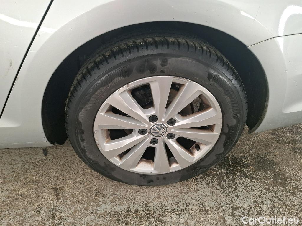  Volkswagen  Golf  VII Break Confortline Business BMT 1.6 TDI 115CV BVA7 E6dT / TRANSFO VP/VF #25