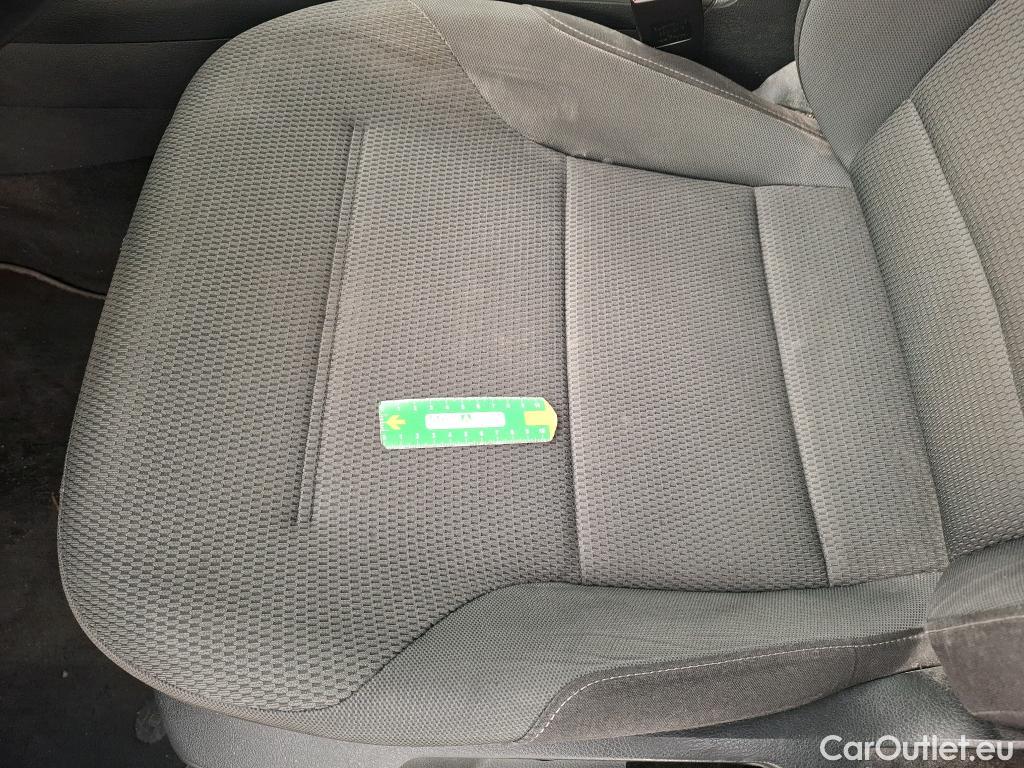  Volkswagen  Golf  VII Break Confortline Business BMT 1.6 TDI 115CV BVA7 E6dT / TRANSFO VP/VF #52