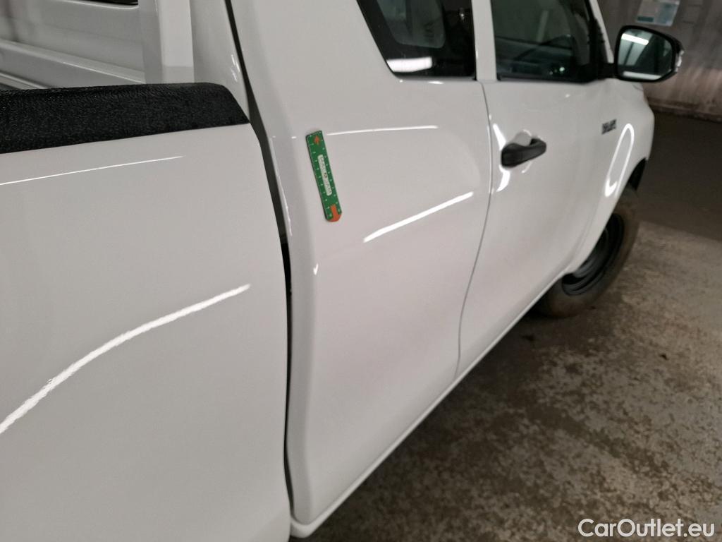  Toyota  Hilux  XC VU 4p Pick-up 4WD 2.4 D-4D X-tra Cabine LeCap #20