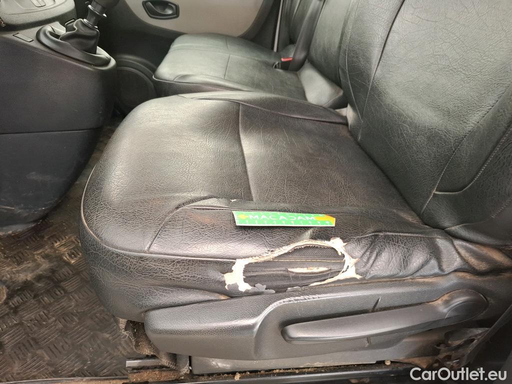  Renault  Trafic  Furgon L1H1 1200 Confort 1.6 dCi 145CV BVM6 E6 #17