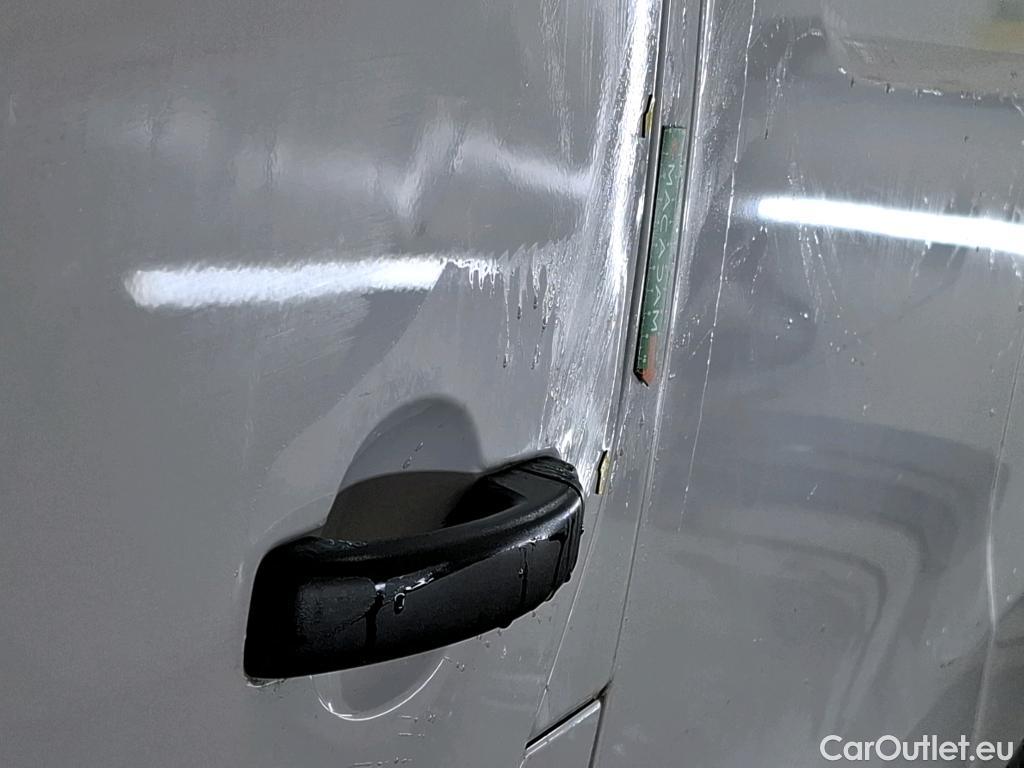  Renault  Trafic  III Fourgon L2H1 1200 Confort 1.6 dCi 120CV BVM6 E6 #9