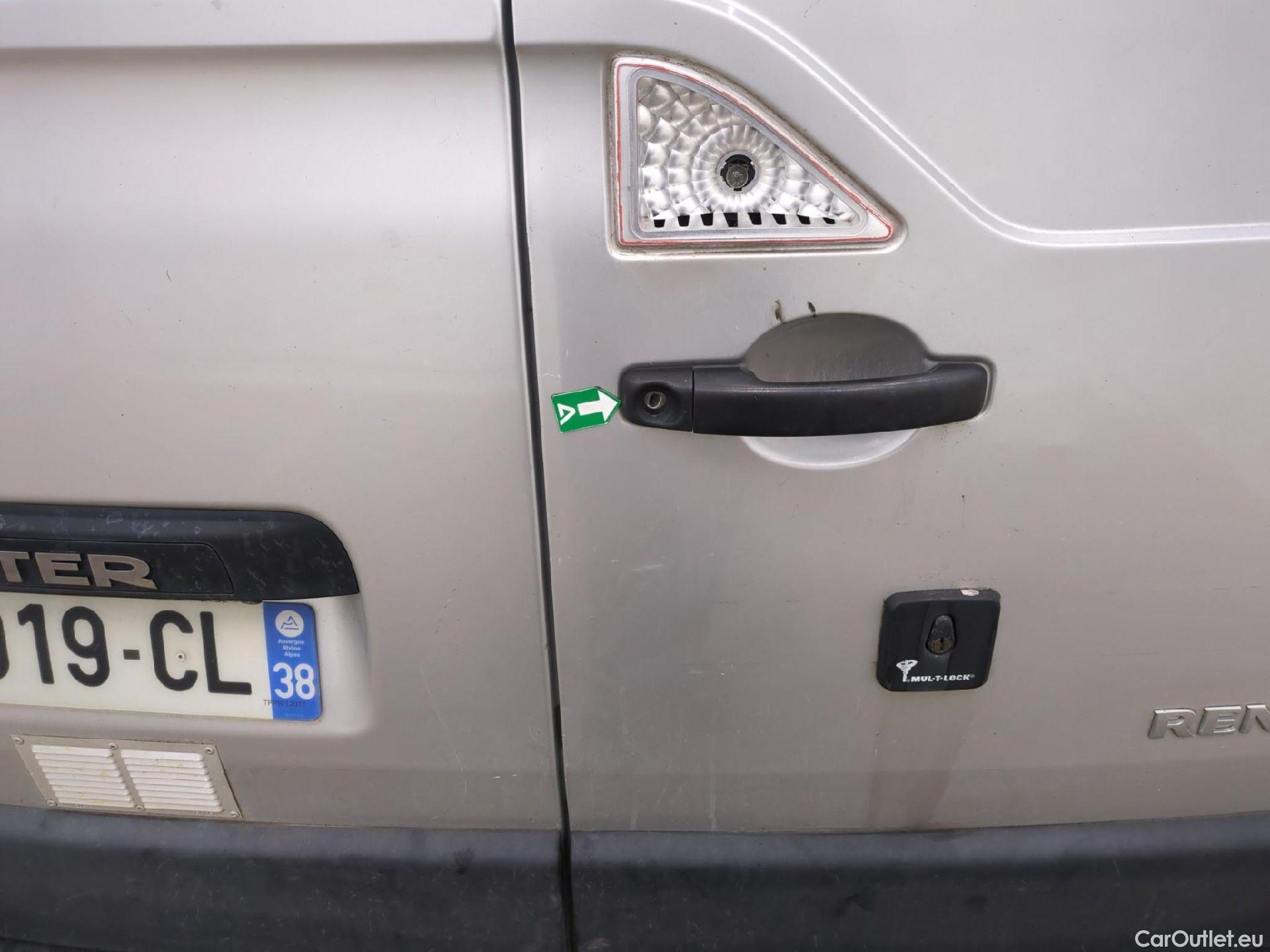  Renault  Master  III Fourgon L1H2 3 5 (HD) Grand Confort dCi 145CV BVM6 E6 #15