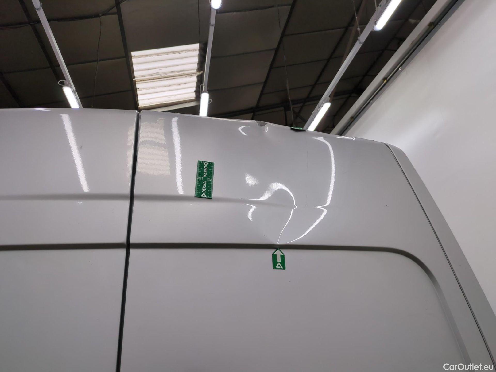  Renault  Master  III Fourgon L1H2 3 5 (HD) Grand Confort dCi 145CV BVM6 E6 #90