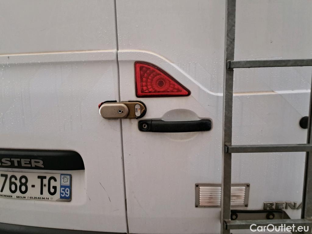  Renault  Master RENAULT  VU 4p Fourgon FG GCf Trac F3300 L2H2 dCi 110 S&S Euro6 #16