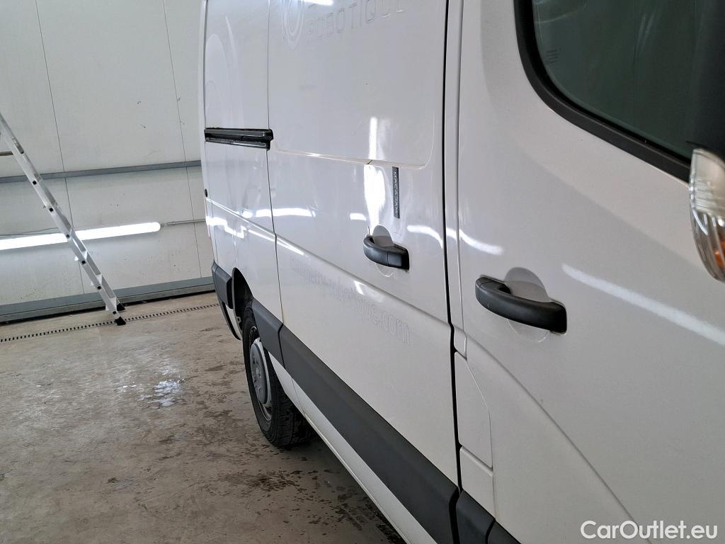  Renault  Master  III Fourgon L2H2 3 5 Grand Confort dCi 130CV BVM6 E6 #7