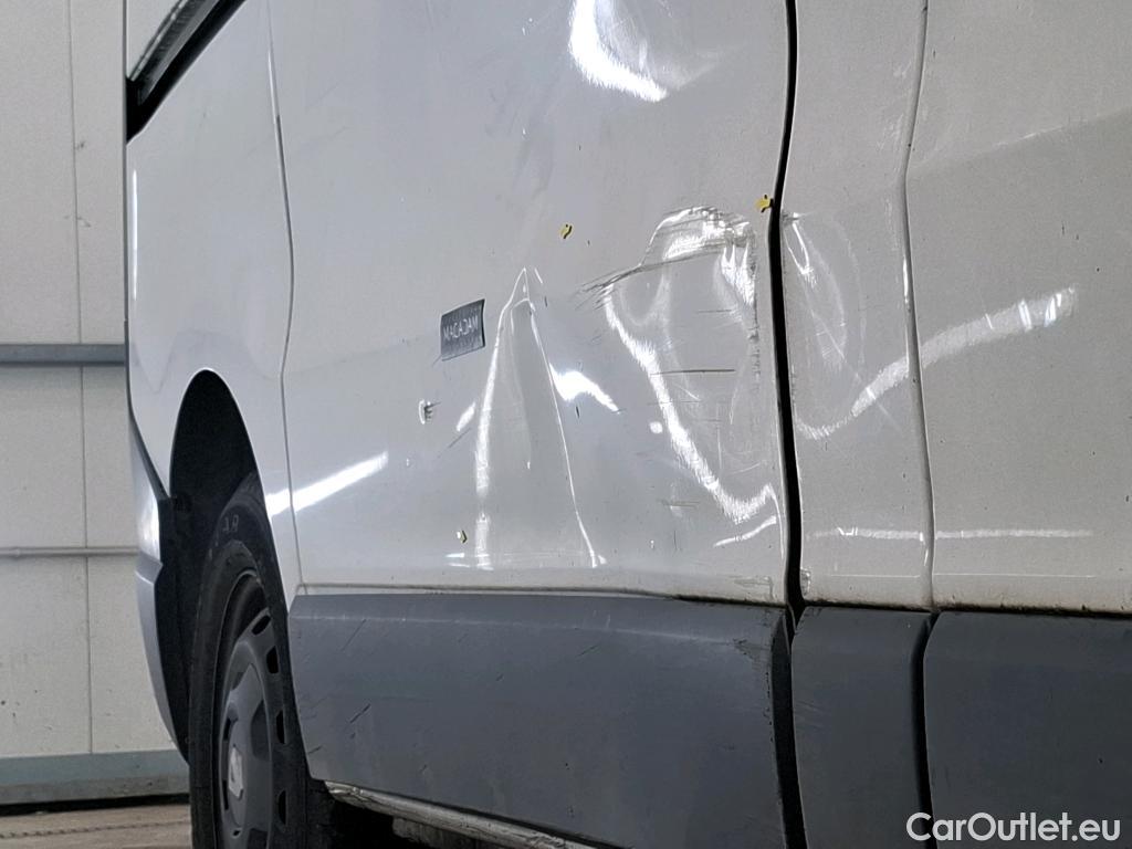  Renault  Trafic  III Fourgon L1H1 1000 Confort 1.6 dCi 95CV BVM6 E6dT #3